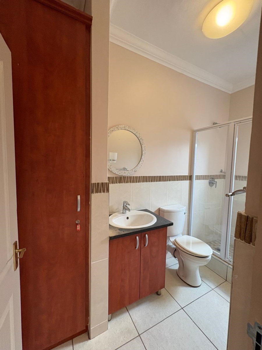 4 Bedroom Property for Sale in The Islands Estates North West